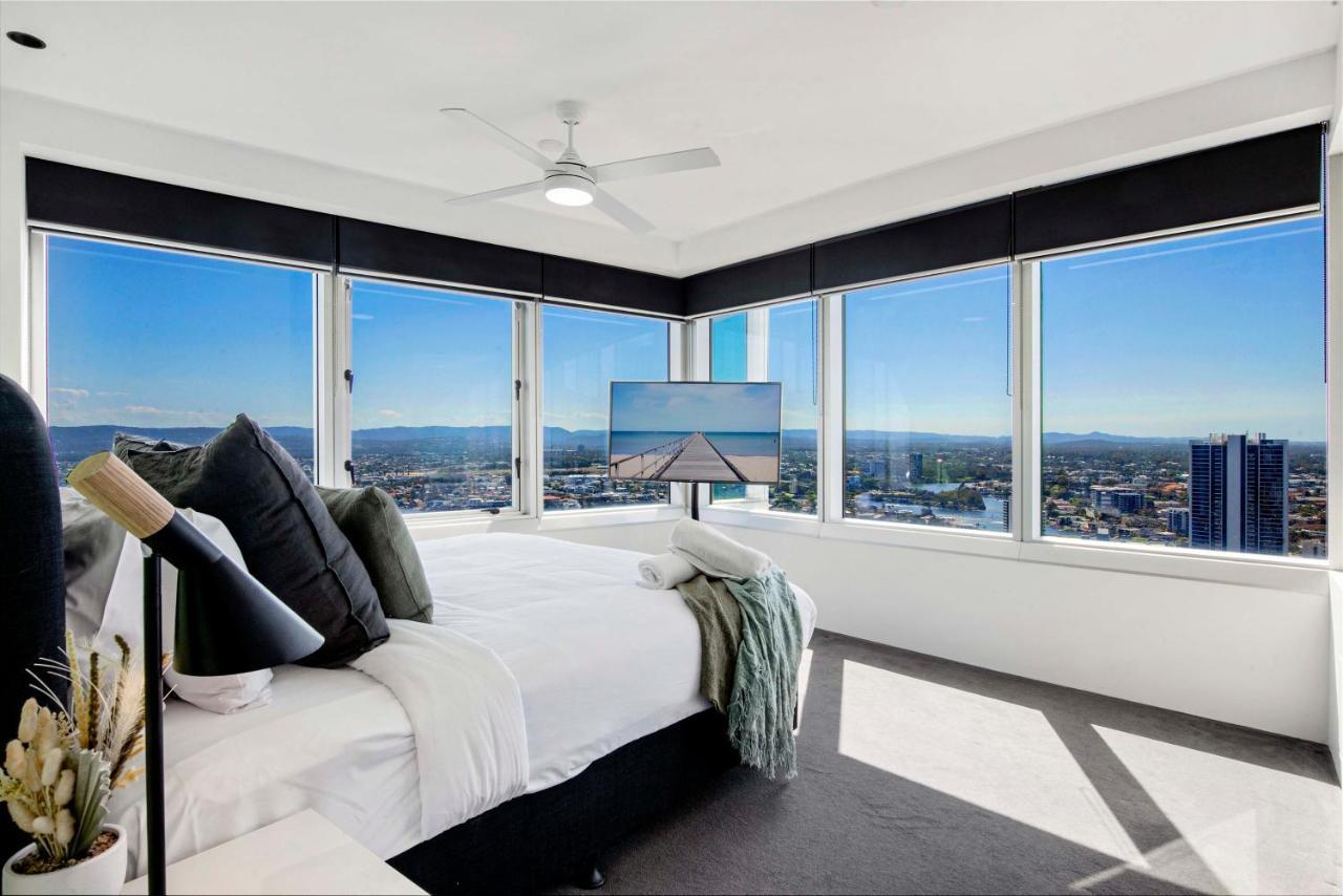 Q Tower At Surfers Paradise - Self Contained Apartments Голд-Кост Экстерьер фото