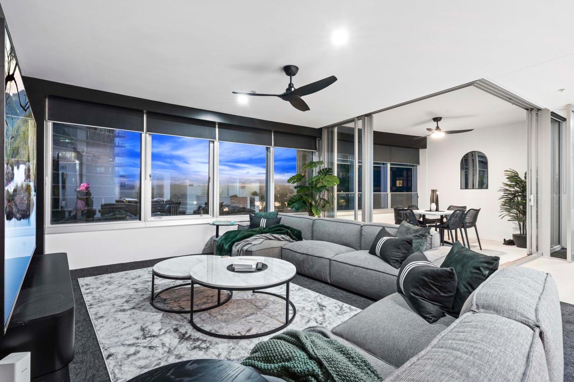 Q Tower At Surfers Paradise - Self Contained Apartments Голд-Кост Экстерьер фото
