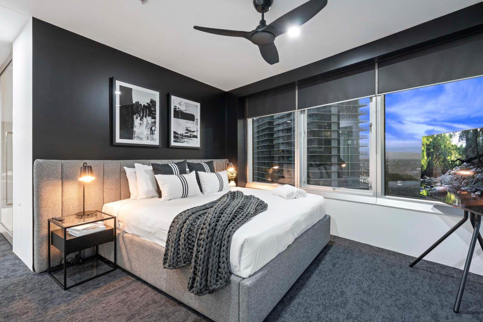 Q Tower At Surfers Paradise - Self Contained Apartments Голд-Кост Экстерьер фото