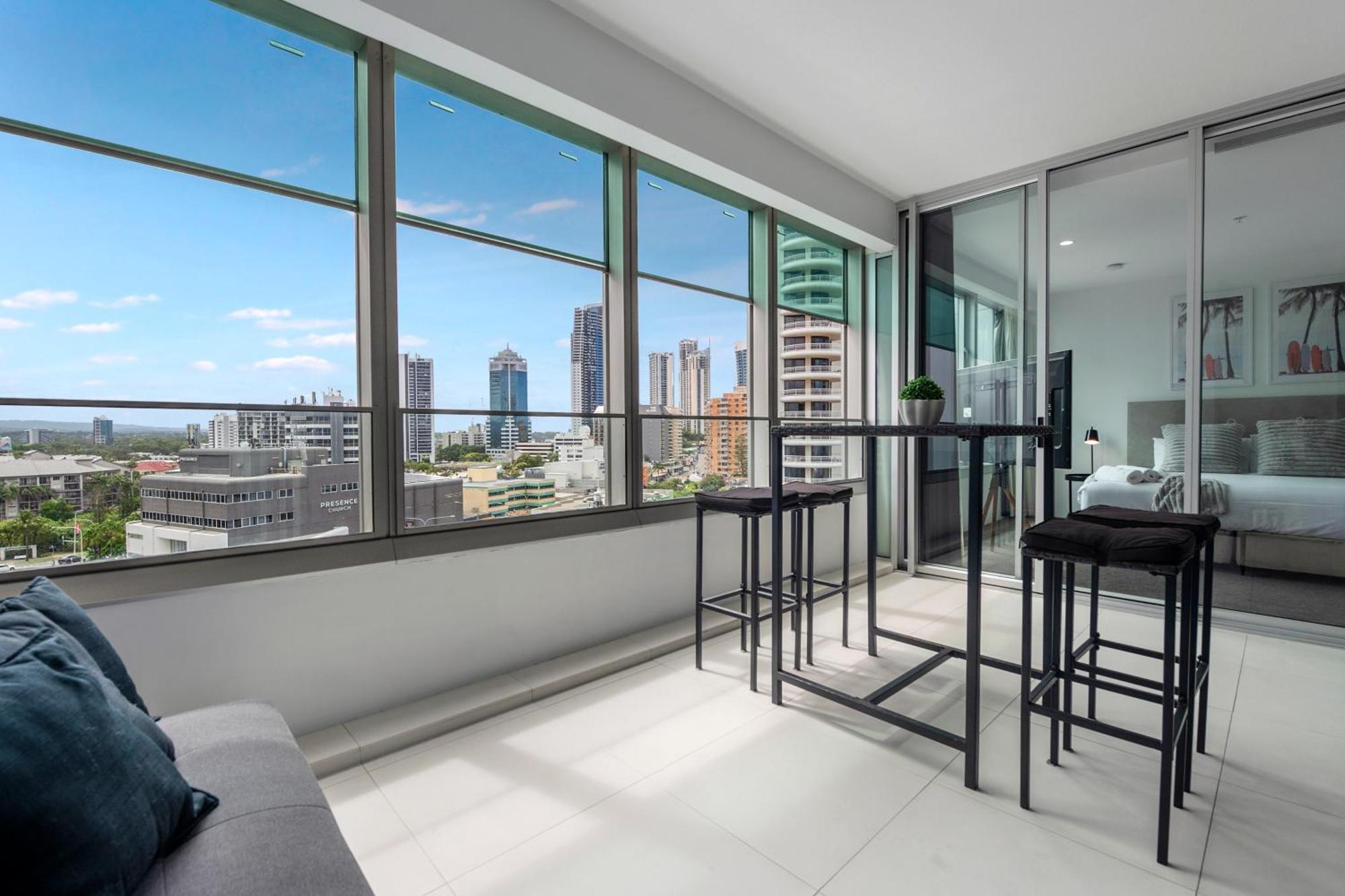 Q Tower At Surfers Paradise - Self Contained Apartments Голд-Кост Экстерьер фото
