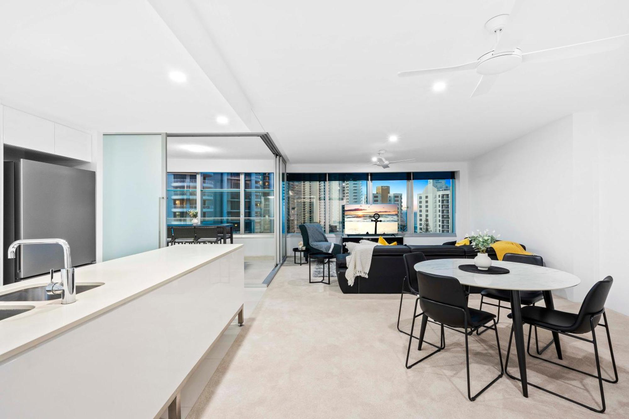 Q Tower At Surfers Paradise - Self Contained Apartments Голд-Кост Экстерьер фото