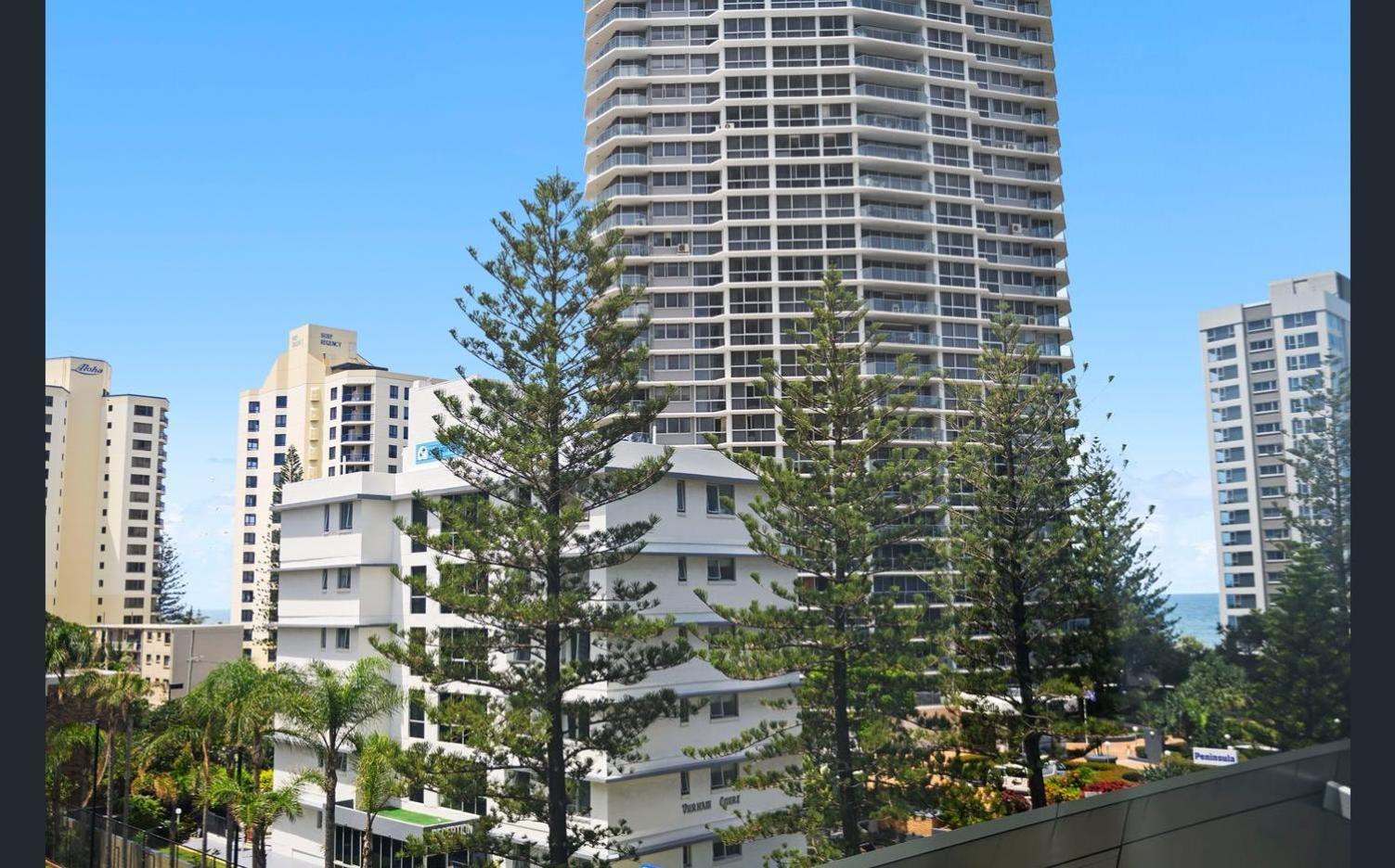 Q Tower At Surfers Paradise - Self Contained Apartments Голд-Кост Экстерьер фото
